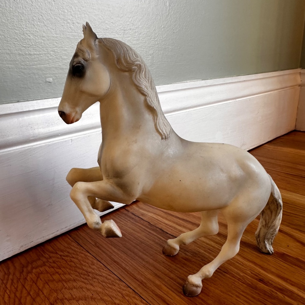 Vintage Breyer Rearing Lipizzan Stallion Alabaster #620 7.5" - Picture 6 of 14